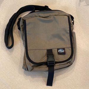 Eagle Creek cross-body bag